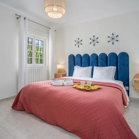 Apartment Host Wise - Luxurious Pool & Jacuzzi Hideaway *